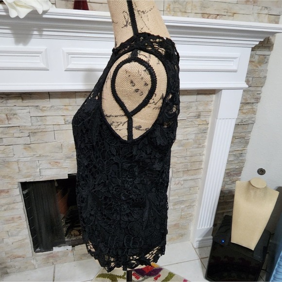 Nanette Lepore black lace‎ dressy tank top size small new!!! - Picture 3 of 6